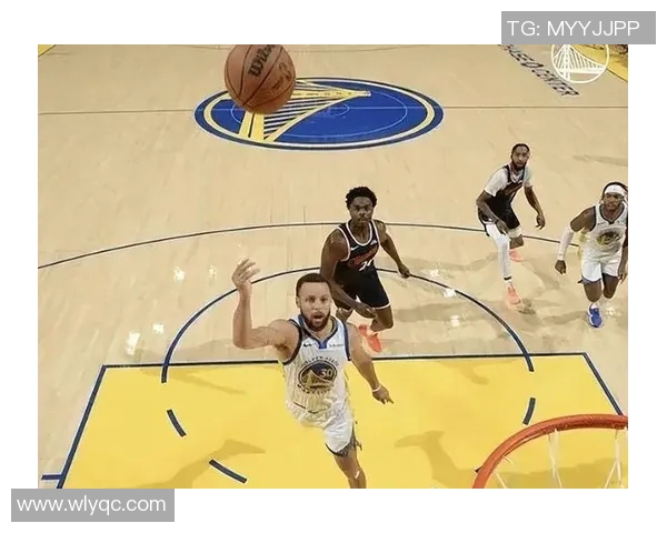 2016年12月8日勇士与快船激战成名场面回顾与精彩瞬间分析